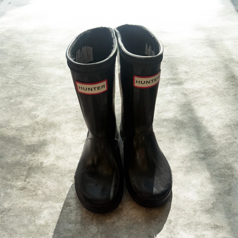 Hunter Glossy Black Boots